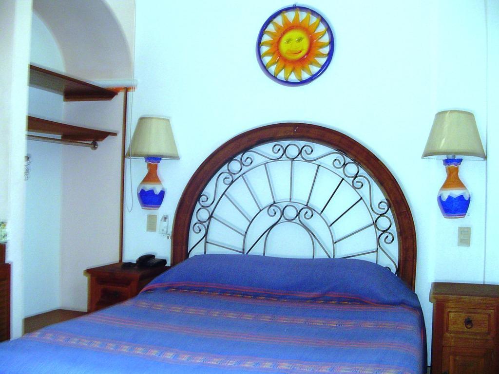 Hotel&Suites Coral Puerto Vallarta Kamer foto